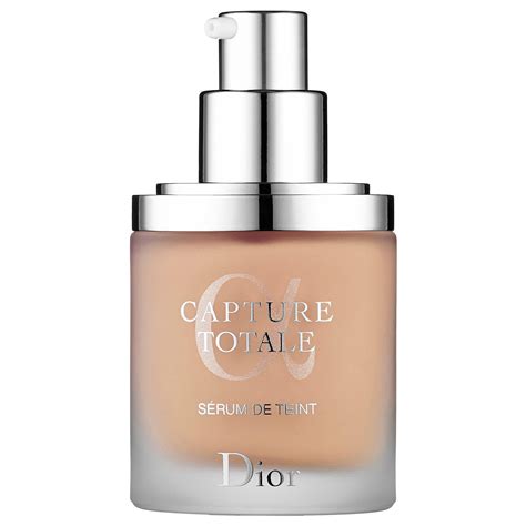 dior capture totale foundation 022